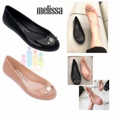 人氣熱賣Melissa for Vivienne Westwood聯名版膠涼鞋 ★兩色可選：A黑色，B粉色  ★舒適，防水，柔軟，低敏感性，絕對唔會咬脚！