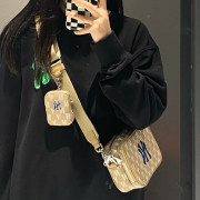 韓國人氣熱賣 MLB NY 複刻版立體刺繡二合一相機包  ★二合一附帶散銀包