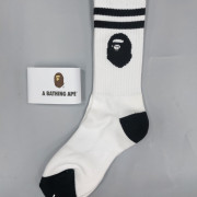 人氣熱賣AAPE猿人頭像經典LOGO四色中筒襪