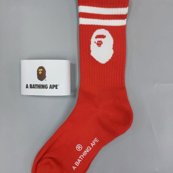 人氣熱賣AAPE猿人頭像經典LOGO四色中筒襪