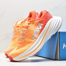 歐洲限定版 HOKA M CLIFTON 9全新配色--紅橙漸變色輕量緩震跑鞋運動鞋波鞋