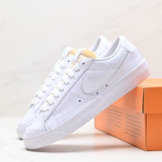 Nike Blazer Low'77 Jumbo經典運動鞋休閒鞋白波鞋